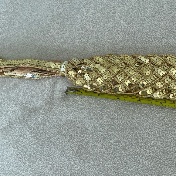 Golden belt - Picture 6 of 6